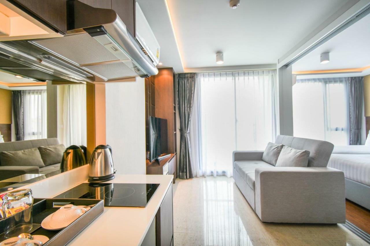 スリンビーチ The Aristo By Holy Cow, 4-Br Loft, 150 M2, Pool Viewアパートホテル エクステリア 写真